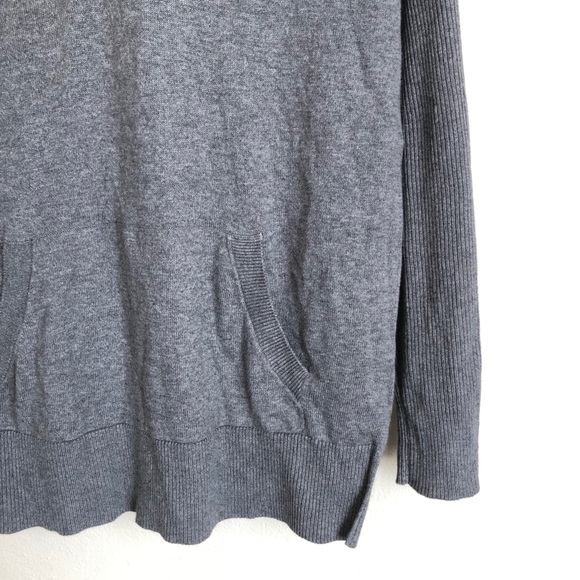 Banana Republic XS v-neck pullover hoodie sweater - Picture 3 of 9